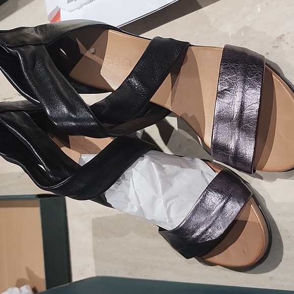 Wedge sandals - Picture 3 of 9